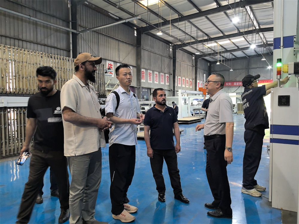 阿富汗考察团莅临三杉集团参观考察